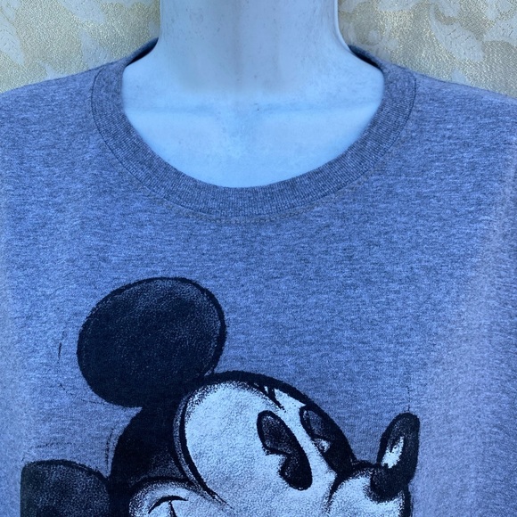 Disney Size XL (46/48)
Graphic Mickey Mouse T-shirt
53% polyester/47% cotton - Picture 4 of 7